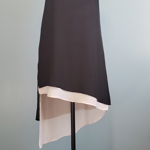 BCBG MaxAzria | Asymmetrical Dress - Picture 3 of 7